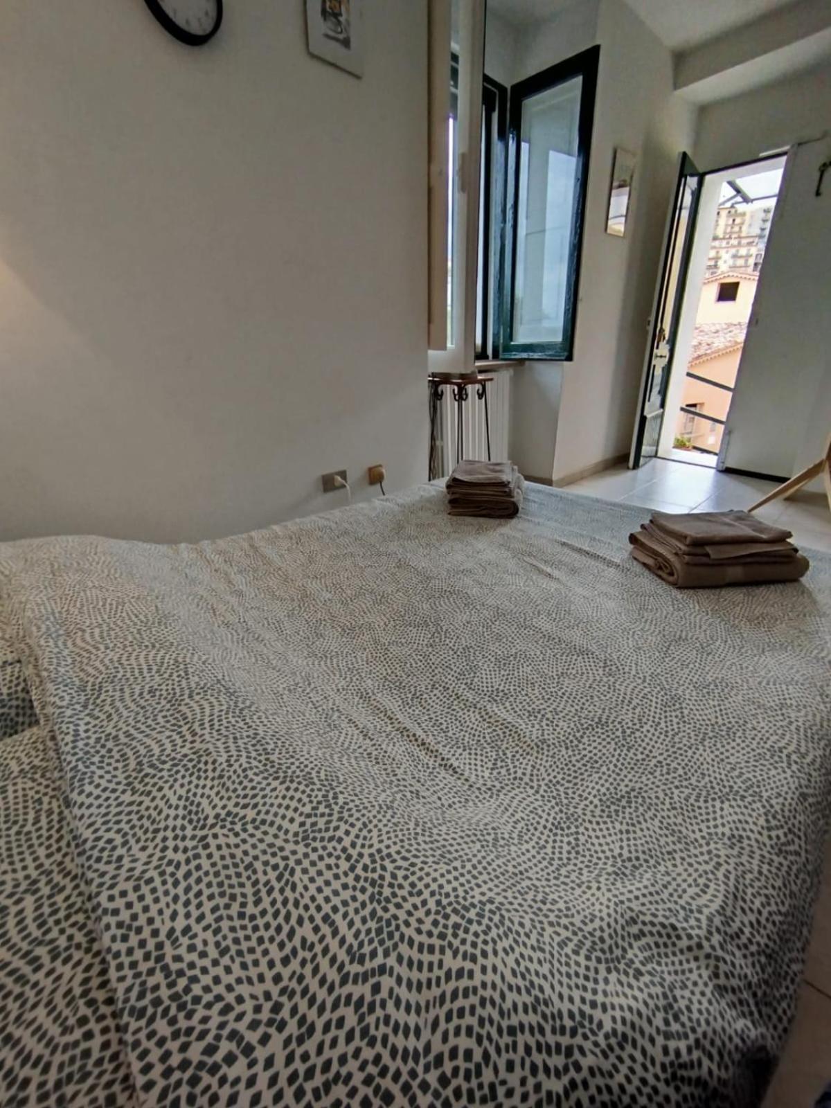 Casina In Collina Con Vista Suggestiva Apartment Muro Lucano Exterior photo